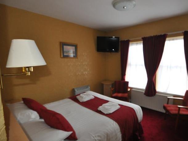 The Port Hotel Портраш Экстерьер фото